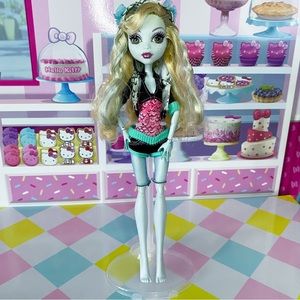 Wave 1 Original Lagoona Blue Monster High Doll 2010